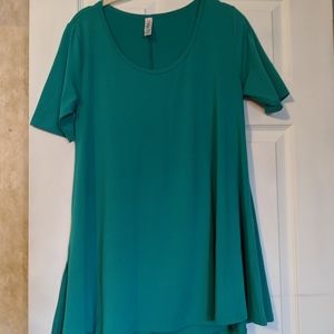 LuLaRoe XS Perfect Tee